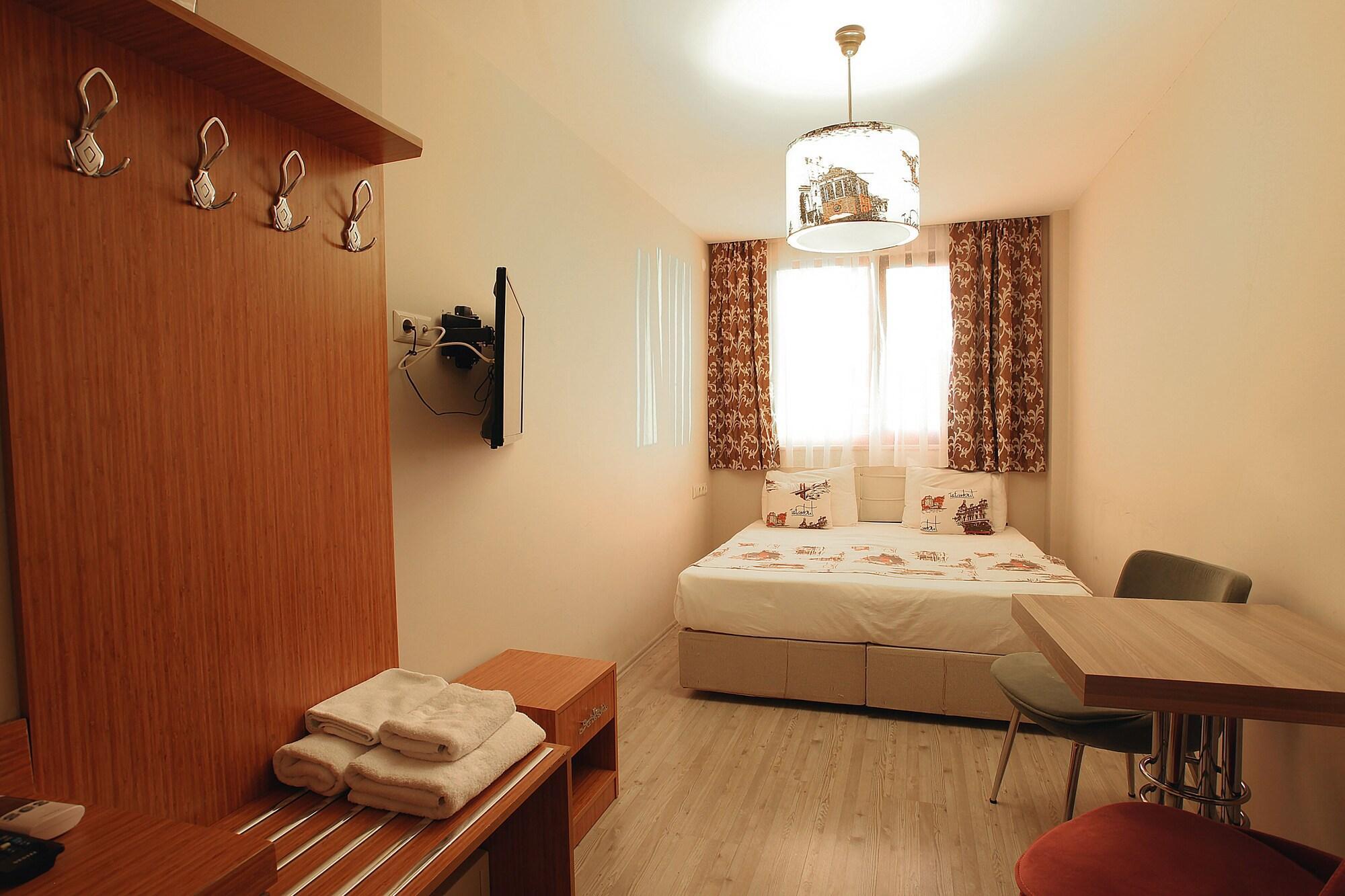 Pera Sultan Suit Istanbul Exterior photo